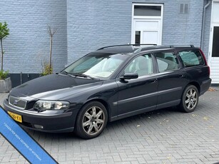 Volvo V70 2.4 AUTOMAAT LEER TREKHAAK CRUISE