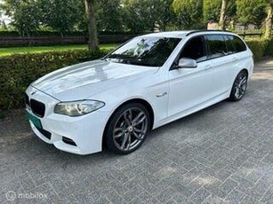 BMW 5-SERIE Touring M550xd