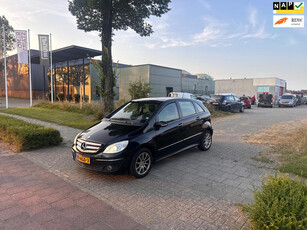 Mercedes-Benz B-klasse 200 Turbo. Automaat.Automaat.Airco