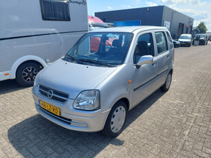 Opel Agila 1.2-16V Comfort