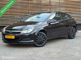 Opel Astra GTC 1.6 Enjoy