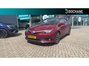 Toyota Auris Touring Sports 1.8 Hybrid Dynamic Go NL-AUTO | 1E EIG. | DEALER ONDERHOUDEN | PANORAMADAK | CAMERA |