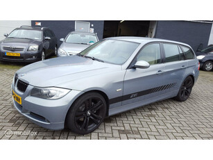 BMW 3-serie Touring 318i Executive