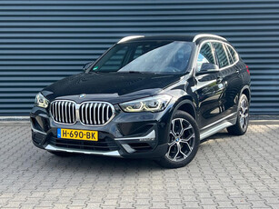 BMW X1 sDrive18i XLine | Trekhaak Afneembaar | Camera | Led | Sportstoelen Leder | Head-up Display | Steoelverwarming |