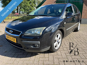 Ford Focus 1.6-16V First Edition GOED WERKENDE AIRCO TREKHAAK CRUISE CONTROL