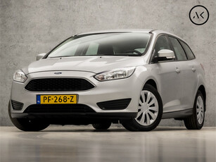 Ford FOCUS Wagon 1.0 Luxury (APPLE CARPLAY, NAVIGATIE, DEALER ONDERHOUDEN, CRUISE, PARKEERSENSOREN, SPORTSTOELEN, START/STOP, ELEK PAKKET, NIEUWE APK, NEIUWSTAAT)