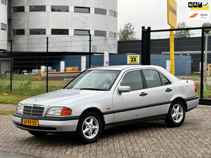 Mercedes-Benz C-klasse 180 Sport/AUTOMAAT/RIJD SUPER/APK 02-08-2025