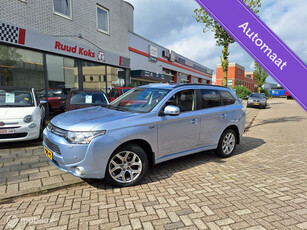 MITSUBISHI OUTLANDER 2.0 PHEV INSTYLE AUTOMAAT / Trekhaak /