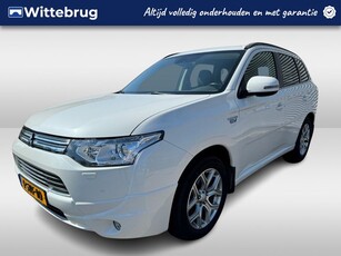 Mitsubishi Outlander 2.0 PHEV Instyle+ BINNENKORT VERWACHT!