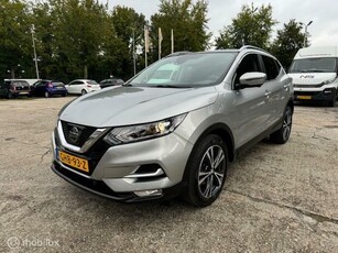 Nissan Qashqai 1.2 N-Connecta Facelift!