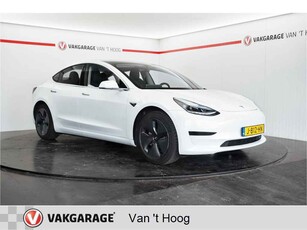 Tesla Model 3 Standard RWD Plus 60 kW Afneembare trekhaak!