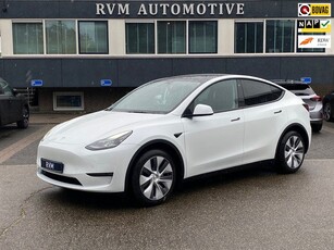 Tesla Model Y Long Range AWD 75 kWh AUTOPILOT LEDER