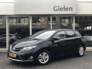 Toyota Auris 1.8 Hybrid Dynamic | Trekhaak, Navigatie, Bluetooth, Parkeersensoren, Camera, Lichtmetalen velgen, Cruise control