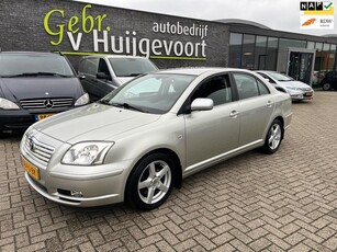 Toyota Avensis 2.0 VVTi Linea Luna AUTOMAAT-YOUNGTIMER