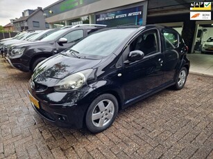 Toyota Aygo 1.0-12V Sport 2E EIGENAAR 12 MND GARANTIE