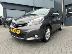 Toyota Yaris 1.0 VVT-i Comfort Grijs, 5drs, airco