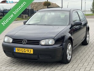 Volkswagen Golf 1.6-16V Comfortline Airco Cruise Xenon