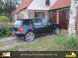 Volkswagen Golf 2.3 V5 170 PK Highl/cruise/clima/ NL auto NAP