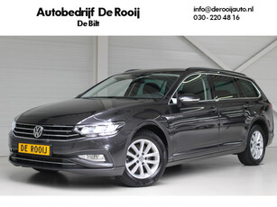 Volkswagen Passat Variant 1.5 TSI Comfort Business Navigatie | Trekhaak | 3-Zone Climate Control | Inklapbare buitenspiegels