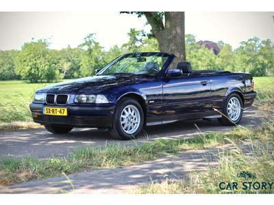 BMW 3-serie Cabrio 318i Executive Zeer nette staat, 124.d