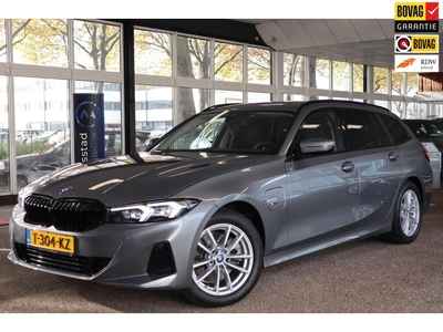 BMW 3-serie Touring 320eNieuwstaatAUTPlug in hybridWide