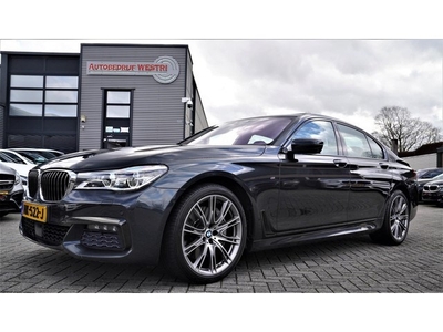 BMW 7-serie 750i xDrive High Executive Schuif/kanteldak