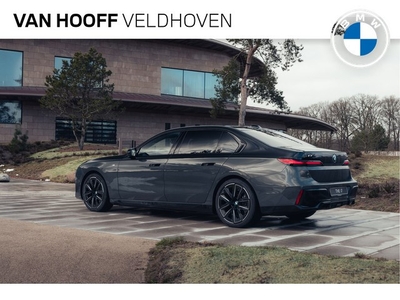 BMW i7 xDrive60 High Executive M Sport / Panoramadak Sky