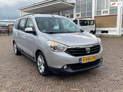 Dacia LODGY 1.2 TCe Lauréate 7p. Cruise / Airco / Navi