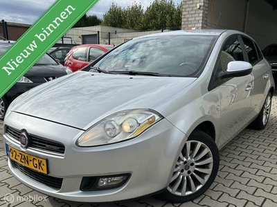 Fiat Bravo 1.6 MultiJet ECO Corporate / Airco / APK Nieuw!