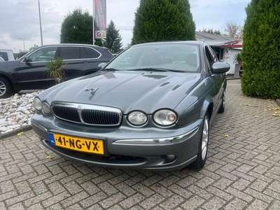 Jaguar X-Type 2.5 V6 Exe 2003 Youngtimer AWD Automaat