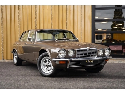 Jaguar XJ-6 4.2 ltr. Manual gearbox with Overdrive