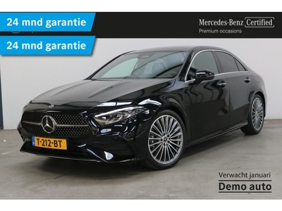 Mercedes-Benz A-klasse 180 AMG Line Premium Panorama dak