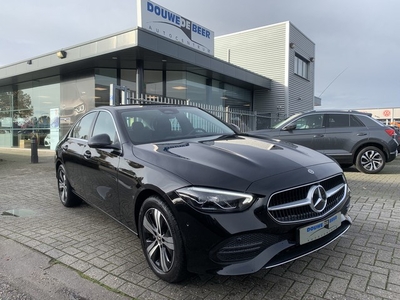 Mercedes-Benz C-Klasse 180 EQ Luxury Line sfeerverlichting