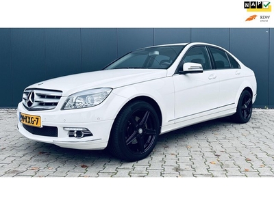 Mercedes-Benz C-klasse 300 Avantgarde Airco Cruise Navi V6