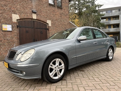 Mercedes-Benz E-Klasse 280 Avantgarde Autom/Tiptr