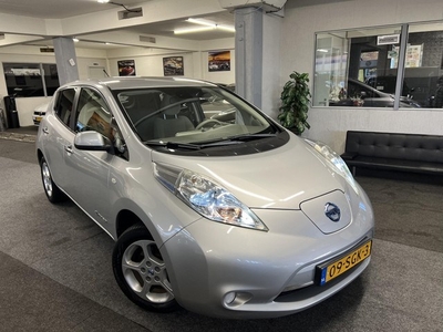 Nissan Leaf Base 24 kWh NAP 109PK NL 2011