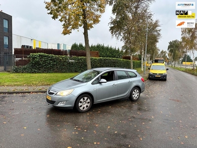 Opel Astra Sports Tourer 1.7 CDTi Cosmo Clima.Navi