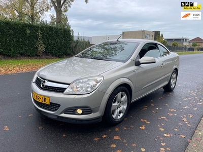 Opel Astra TwinTop 1.8 Temptation AUTOMAAT/NAP/APK/LEER