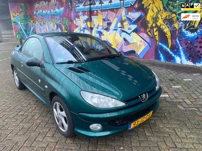 Peugeot 206 CC 1.6-16V Roland Garros leer airco sport