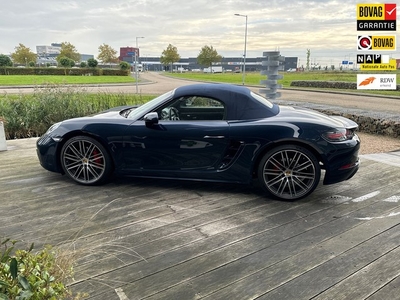 Porsche 718 Boxster PDK, sport chrono, sportstoelen