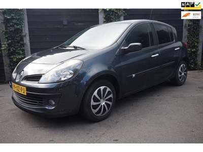 Renault Clio 1.2-16V Dynamique * 5 deurs * Cruise Control *