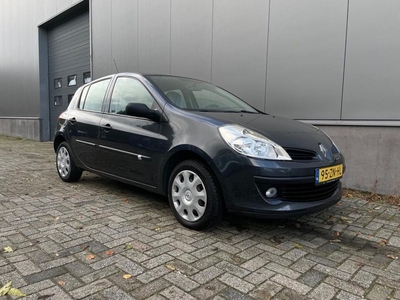 Renault Clio 1.2-16V Special Linenieuw apk5Deurs, NAP