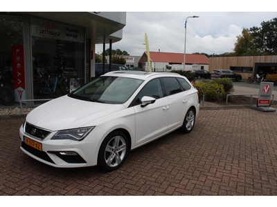 SEAT León ST 1.5 TSI FR PANORAMA DAK STOEL VERW NAVI