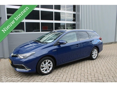 Toyota Auris Touring Sports 1.8 Hybrid Executive Go Full