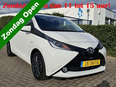 Toyota Aygo 1.0 VVT-i x-Sport, CAM! NAP! Zondag Open!