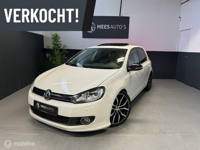 Volkswagen Golf 1.4 TSI HighlineR20R linePanoLed Xenon