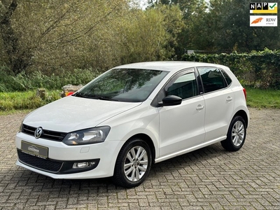 Volkswagen Polo 1.2 High Line *Alcatara/ Stoelverw/NWE