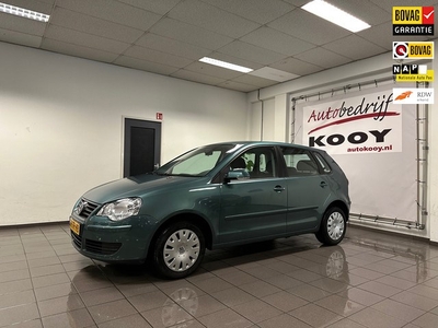 Volkswagen Polo 1.2 Optive * 86.269 km + NAP / Airco / 5