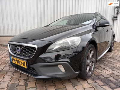 Volvo V40 Cross Country 2.0 D4 Summum - Airco - Navi -