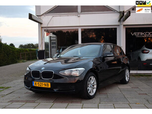 BMW 1-serie 116i High Executive, Navigatie , Carplay, Automaat